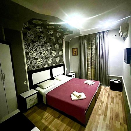 B&B Europa Hotel クタイシ エクステリア 写真