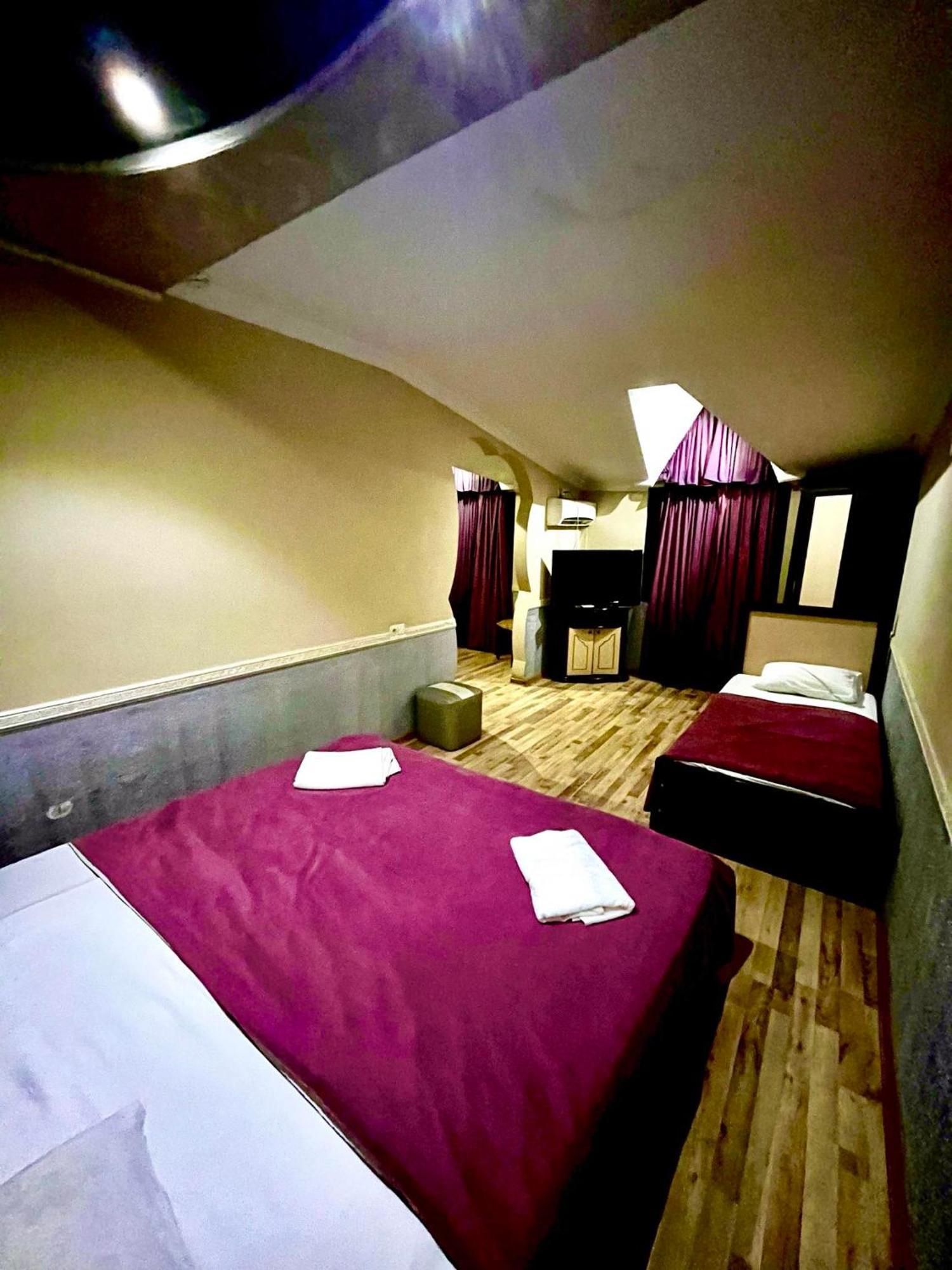 B&B Europa Hotel クタイシ エクステリア 写真