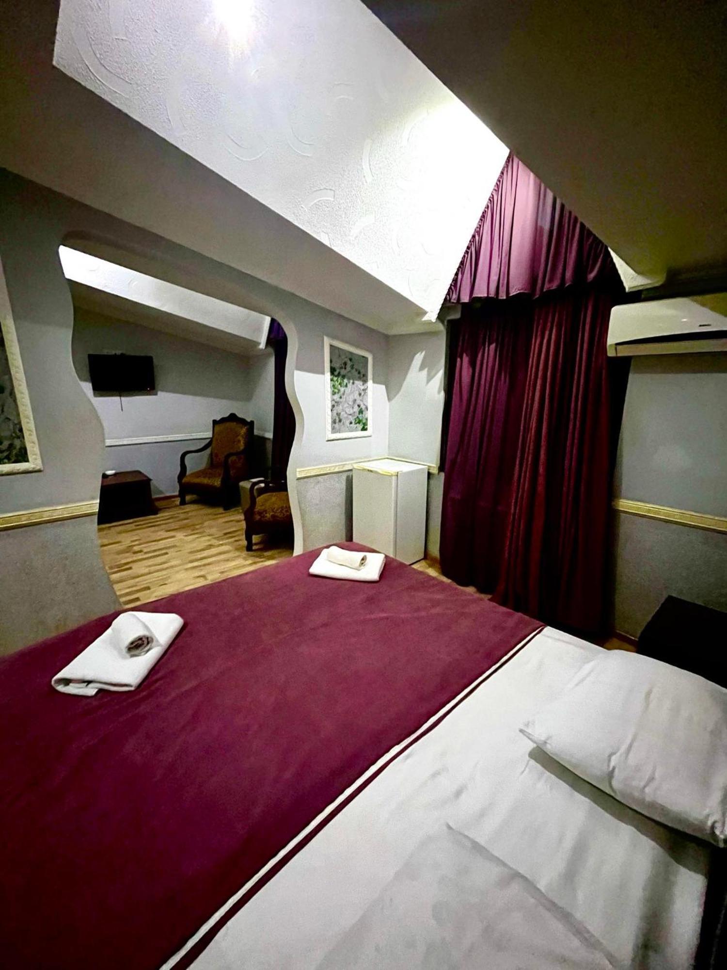 B&B Europa Hotel クタイシ エクステリア 写真