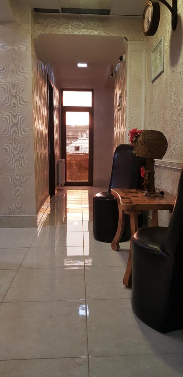 B&B Europa Hotel クタイシ エクステリア 写真