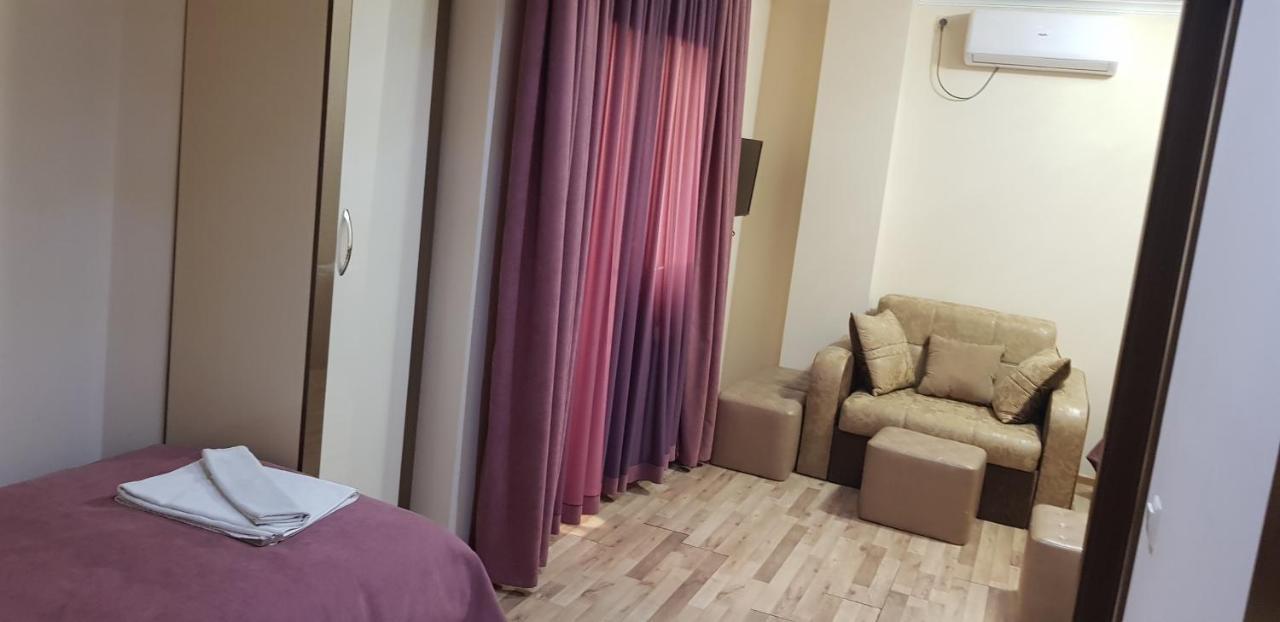 B&B Europa Hotel クタイシ エクステリア 写真