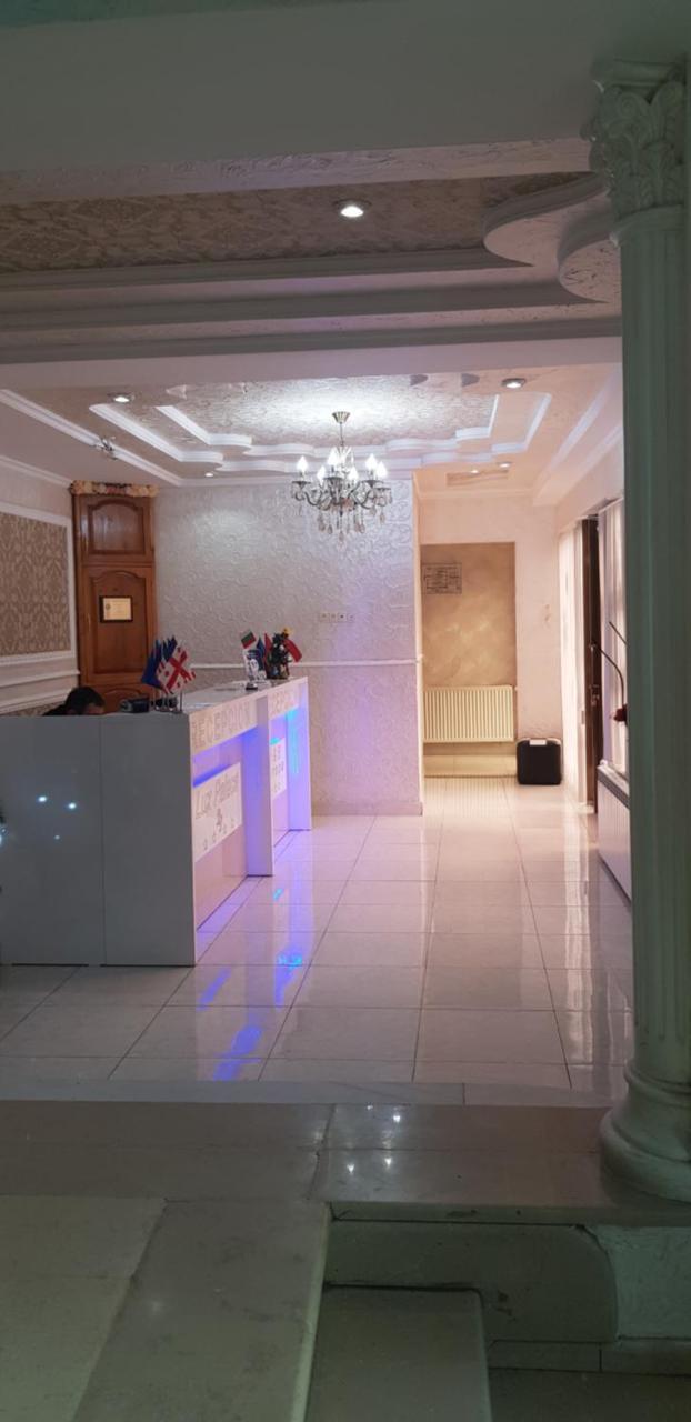 B&B Europa Hotel クタイシ エクステリア 写真